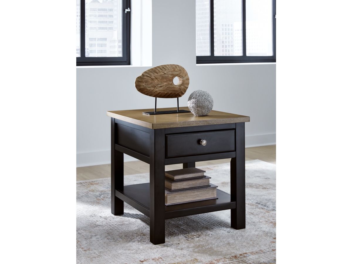 Drazmine End Table | Ashley