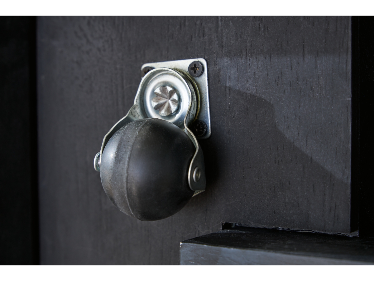 Hannodream Coffee Table | Ashley