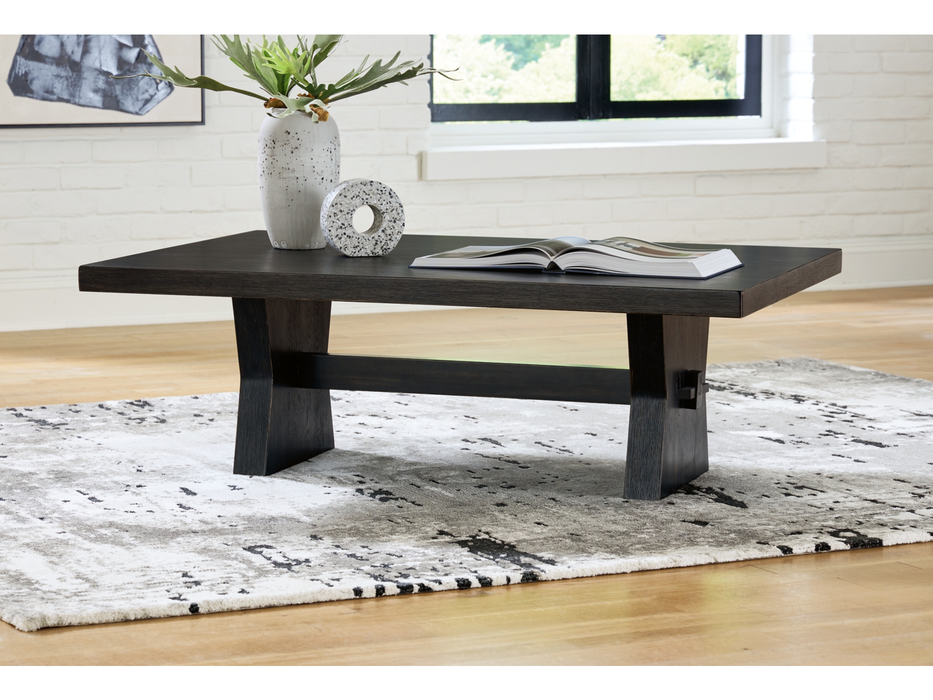 Galliden Coffee Table set