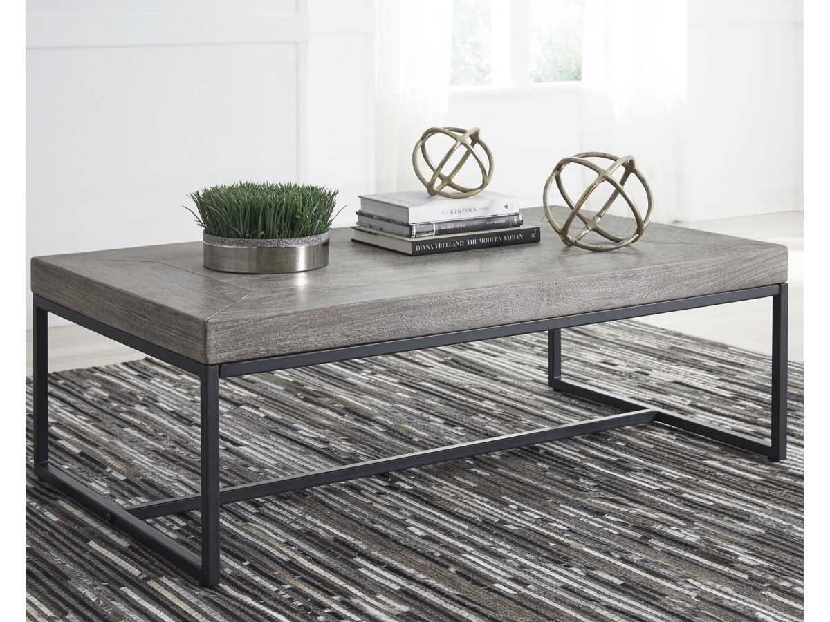Brazin Coffee Table | Ashley Brazin Coffee Table | Ashley
