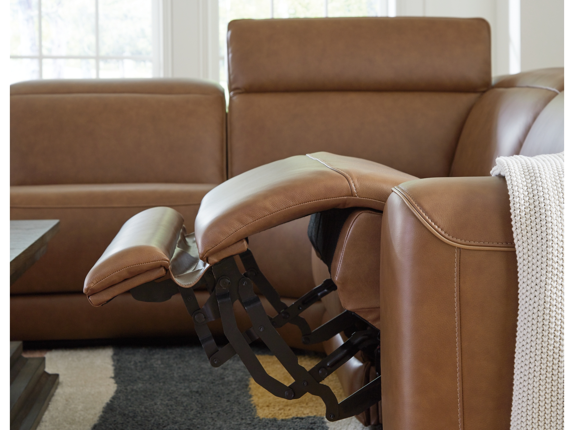 Image 3 of Rally-Up 6-Piece Power Reclining Sectional with Console