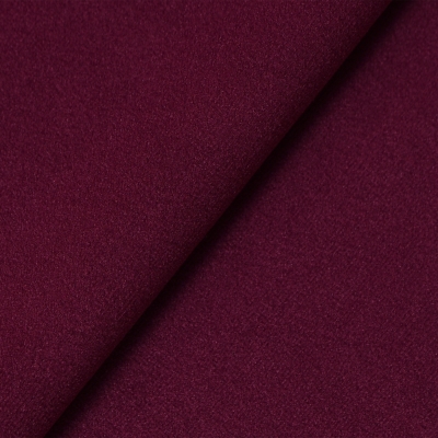 Swatch color Burgundy 